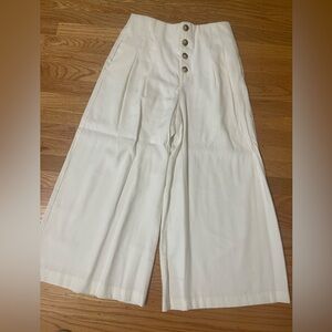 Like new condition, white wide leg pants, Zara